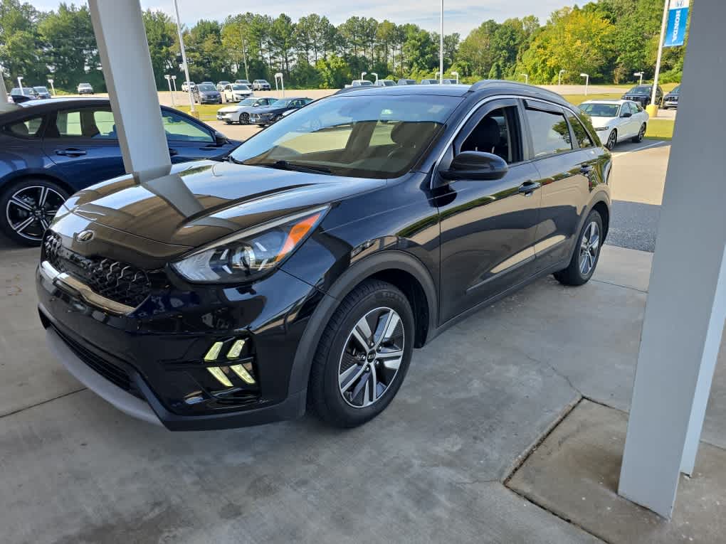 Used 2020 Kia Niro LXS with VIN KNDCB3LC9L5377898 for sale in Easton, MD