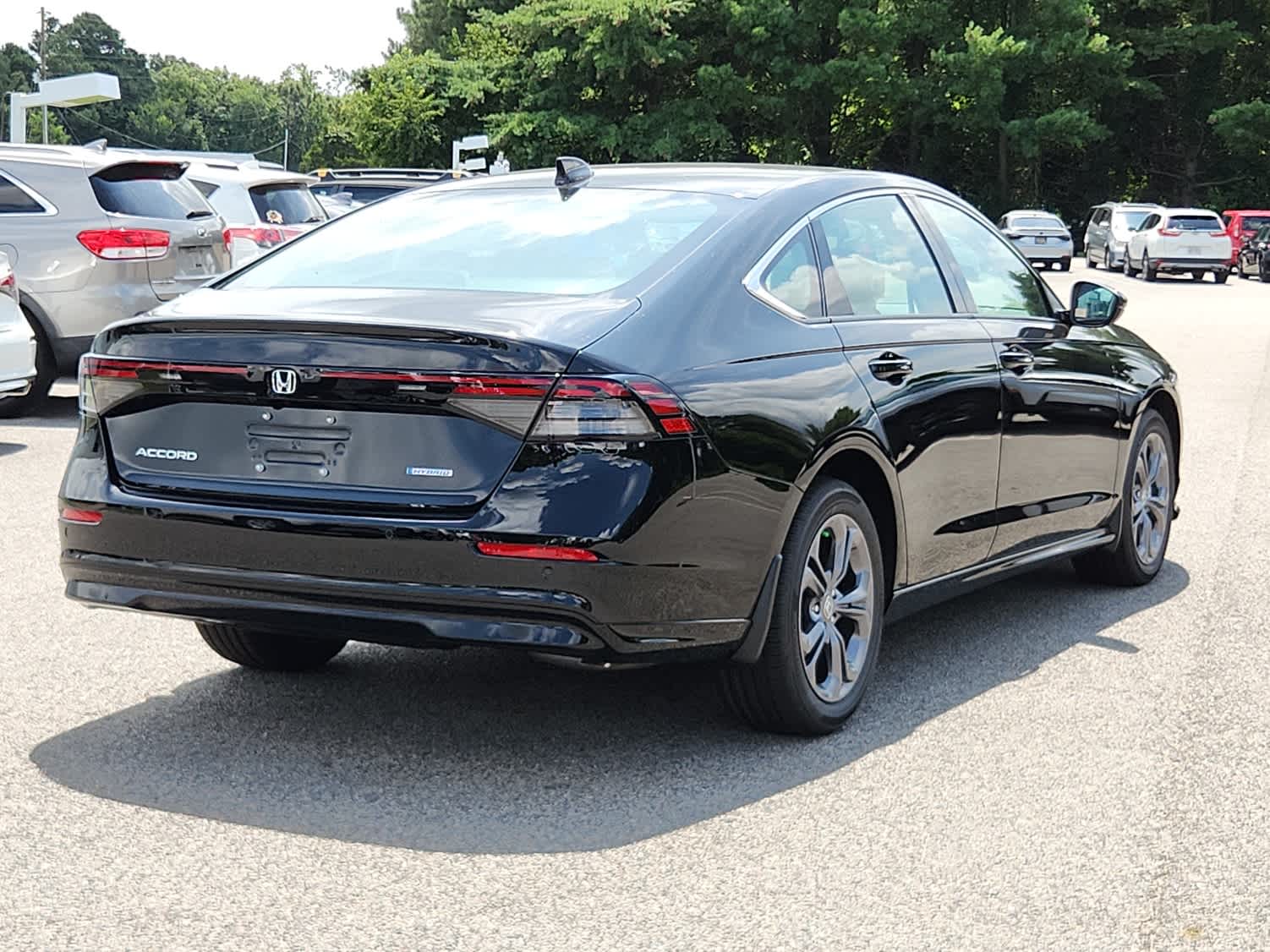 2025 Honda Accord Hybrid EX-L photo 2