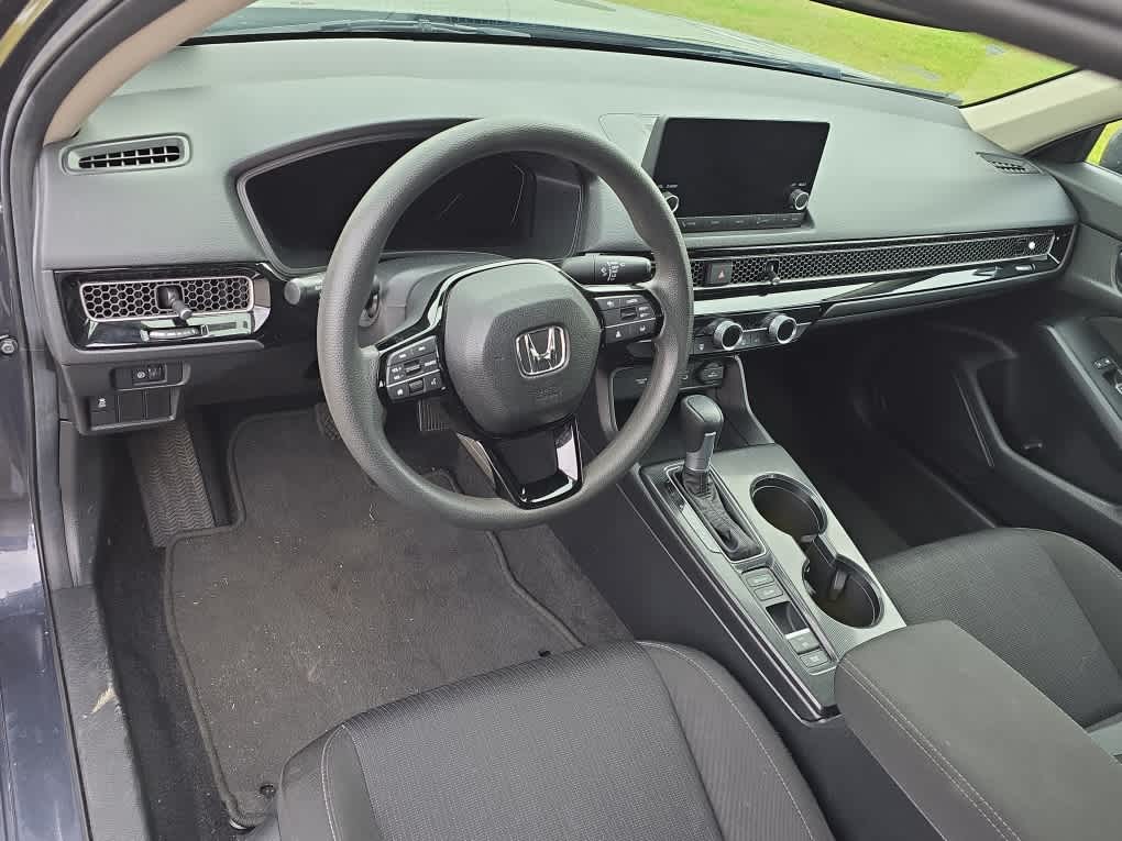 2025 Honda Civic LX - Photo 9