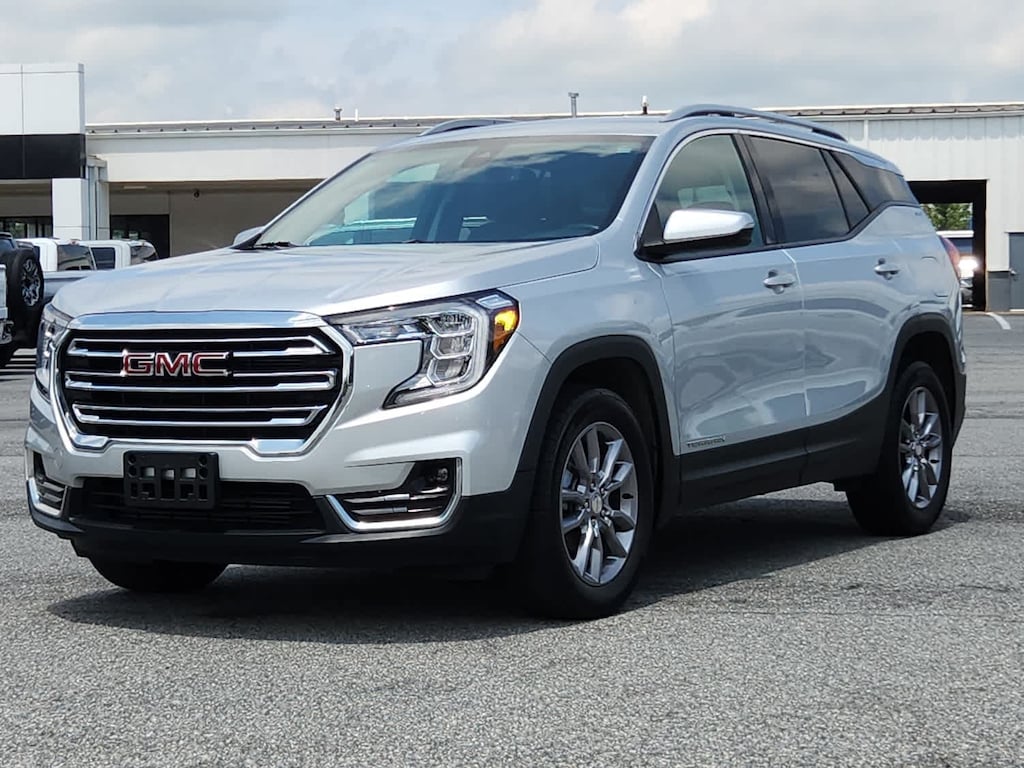 Used 2022 GMC Terrain SLT SUV