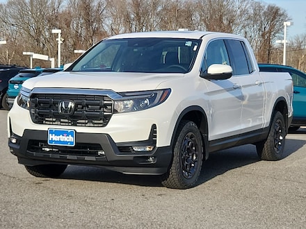 2025 Honda Ridgeline RTL Truck Crew Cab