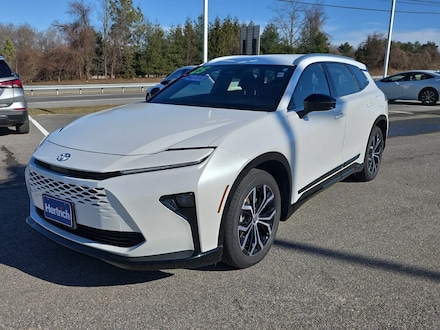 2025 Toyota Crown Signia XLE SUV