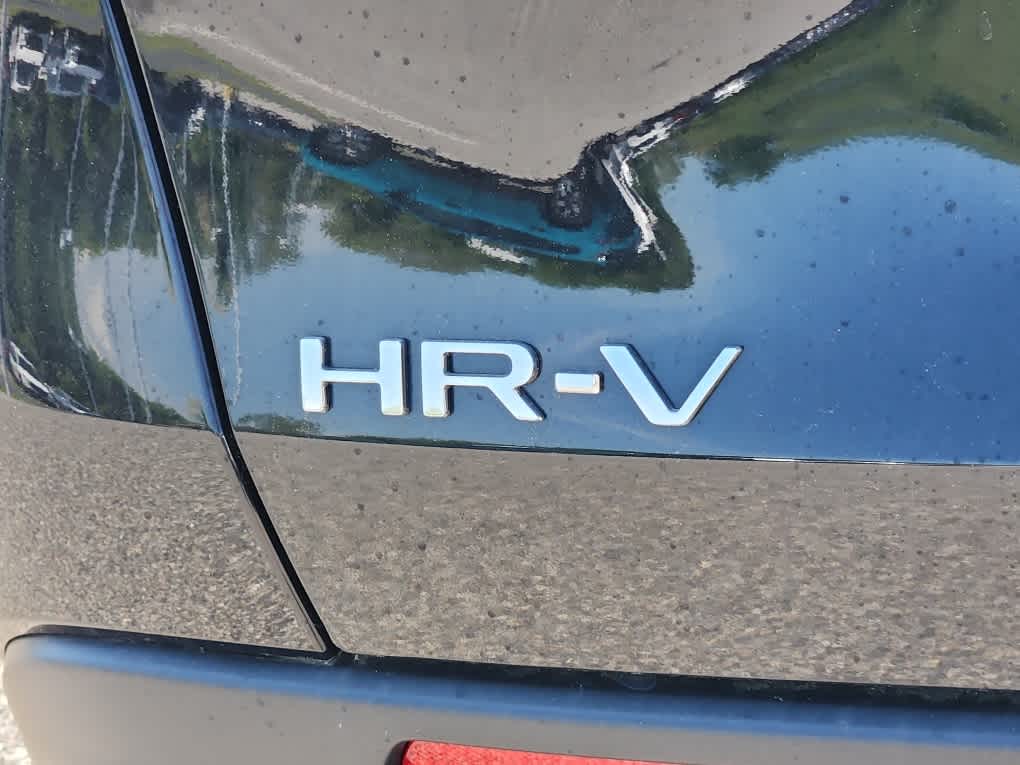 2025 Honda HR-V LX - Photo 18
