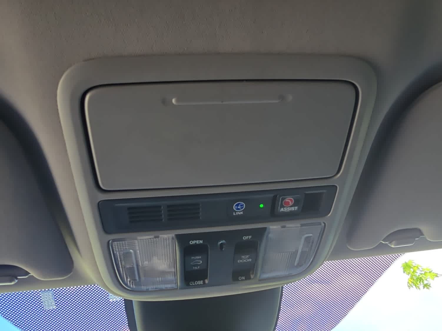 2023 Honda Odyssey Touring - Photo 29