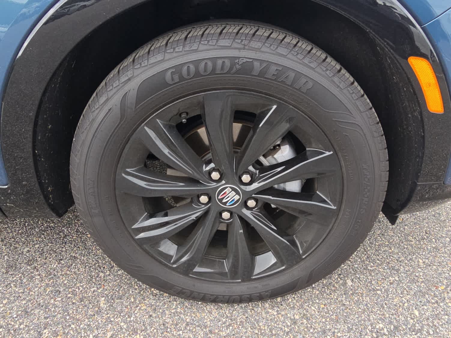 2025 Buick Envista ST photo 4
