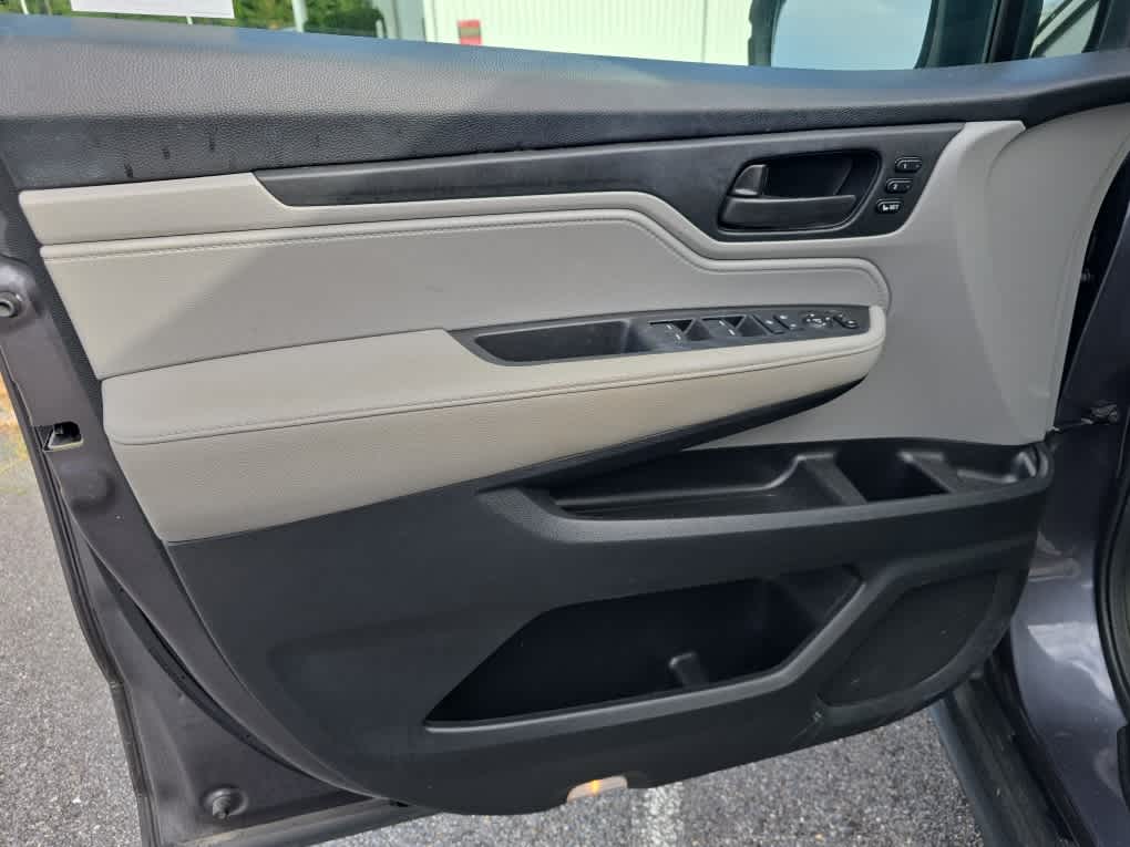 2020 Honda Odyssey EX-L - Photo 12