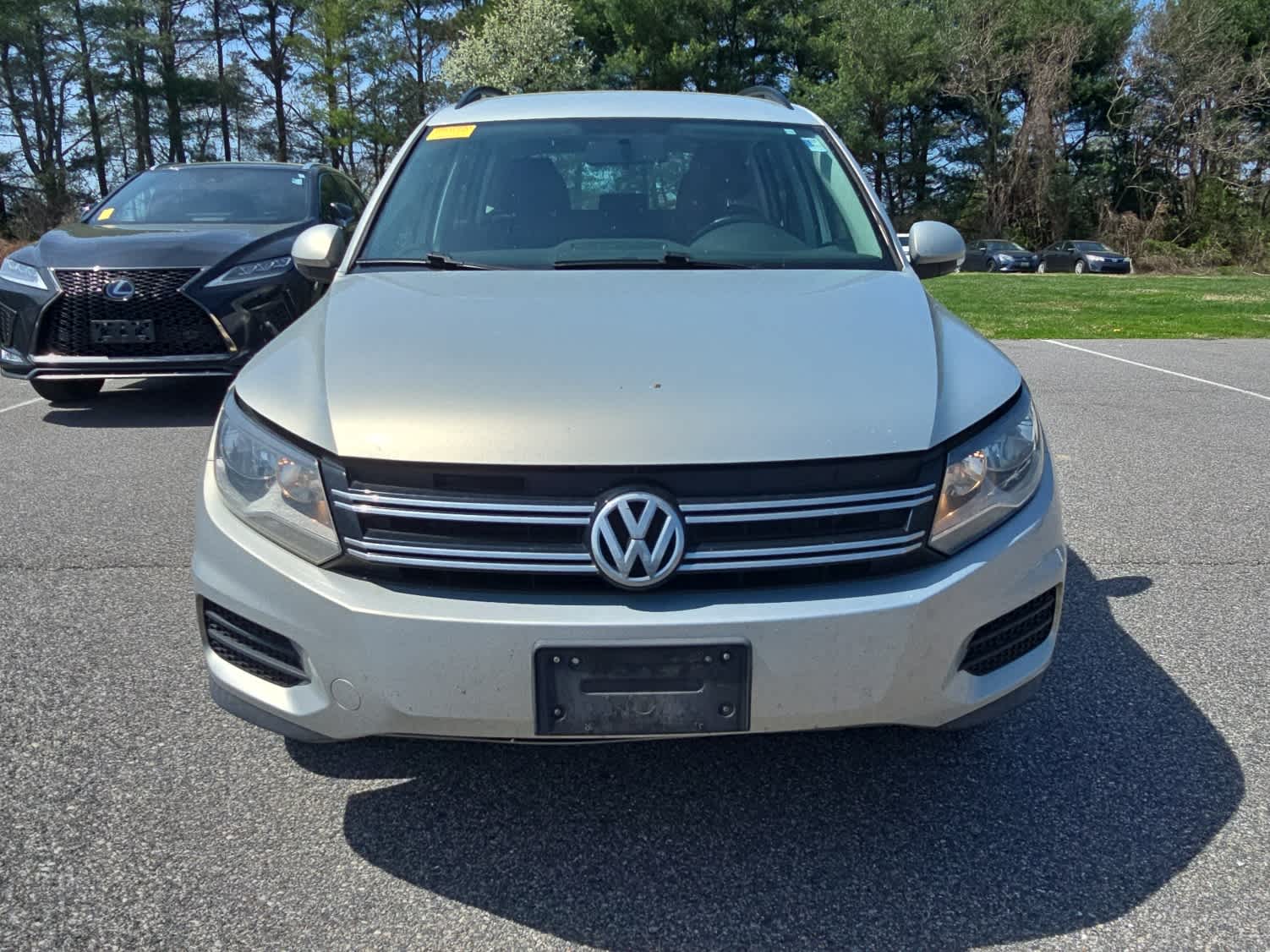 Used 2015 Volkswagen Tiguan S with VIN WVGAV7AX1FW615765 for sale in Easton, MD