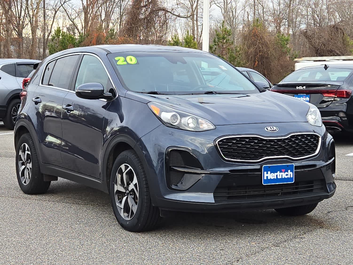 Used 2020 Kia Sportage LX with VIN KNDPM3AC0L7785516 for sale in Easton, MD