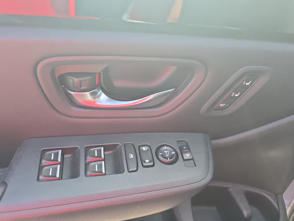 2023 Honda Pilot Touring - Photo 17