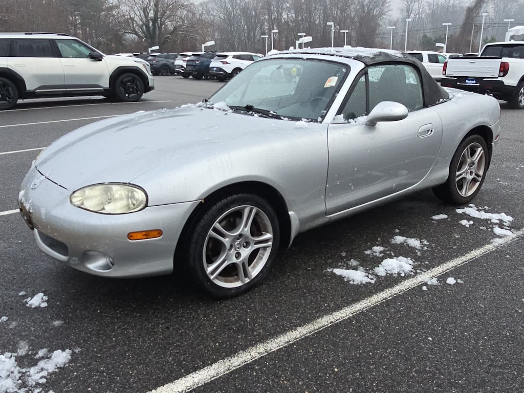 Used 2005 Mazda MX-5 Miata Cloth Convertible