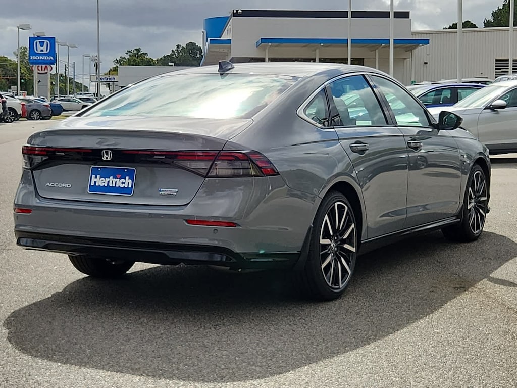New 2025 Honda Accord Hybrid Touring Sedan