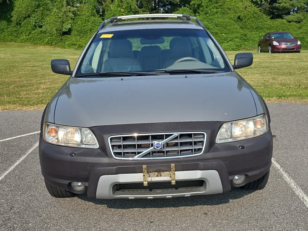 Used 2005 Volvo XC70 2.5T with VIN YV1SZ592X51203750 for sale in Easton, MD