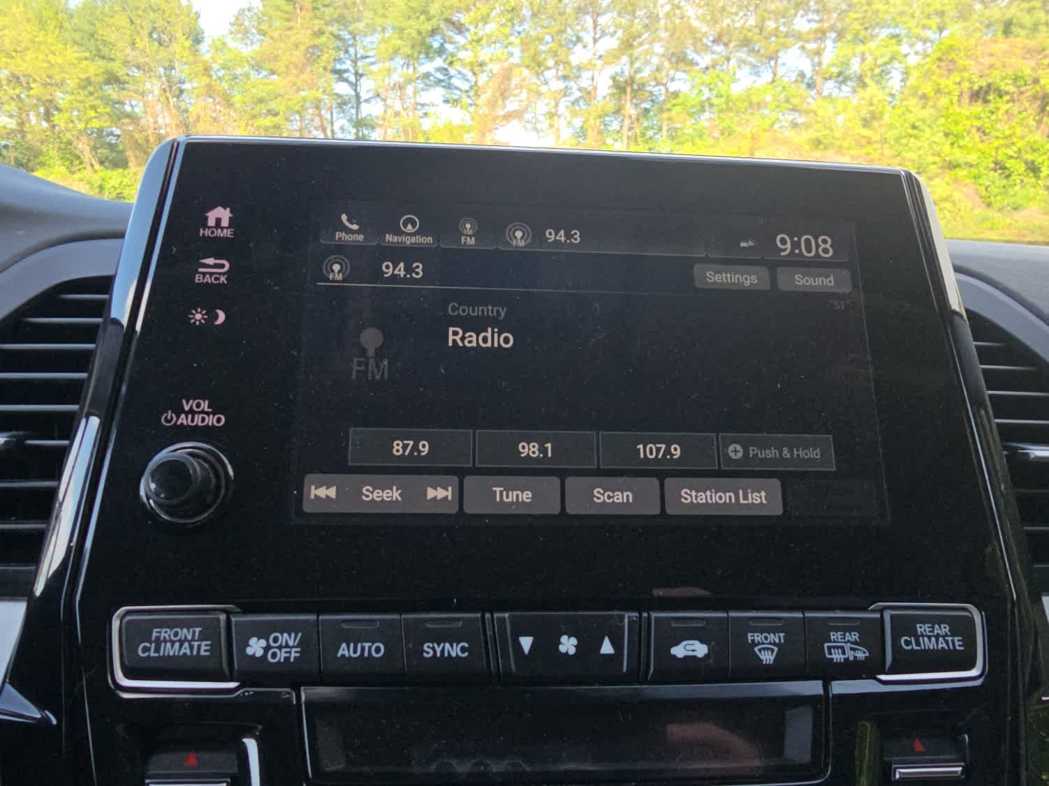 2023 Honda Odyssey Touring - Photo 23