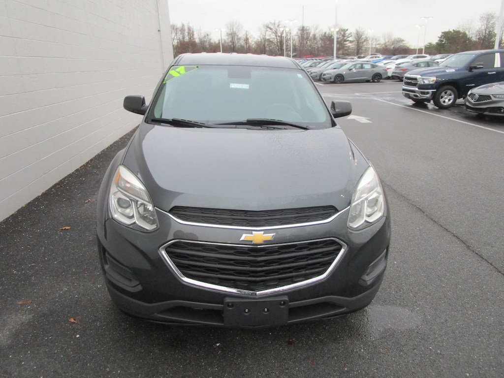 Used 2017 Chevrolet Equinox LS SUV