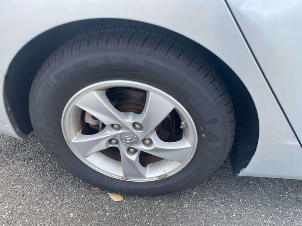 Used 2014 Hyundai Elantra SE Sedan