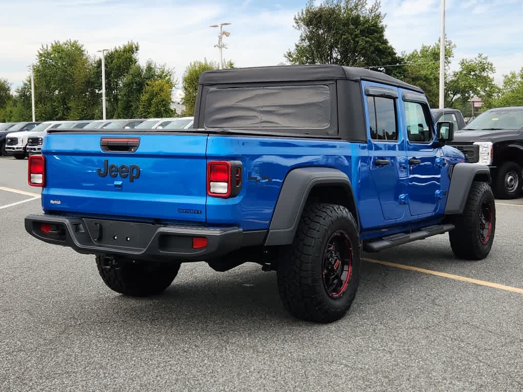 2020 Jeep Gladiator Sport photo 3