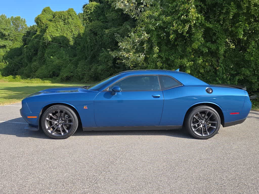 2020 Dodge Challenger R/T Scat Pack photo 2