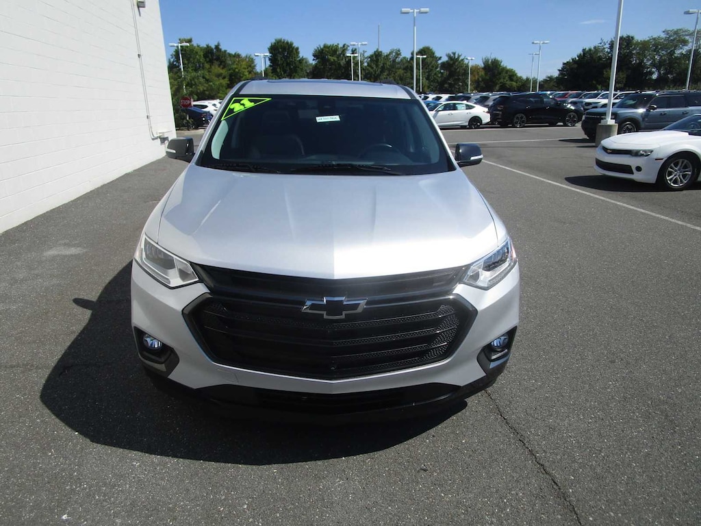 Used 2021 Chevrolet Traverse Premier SUV