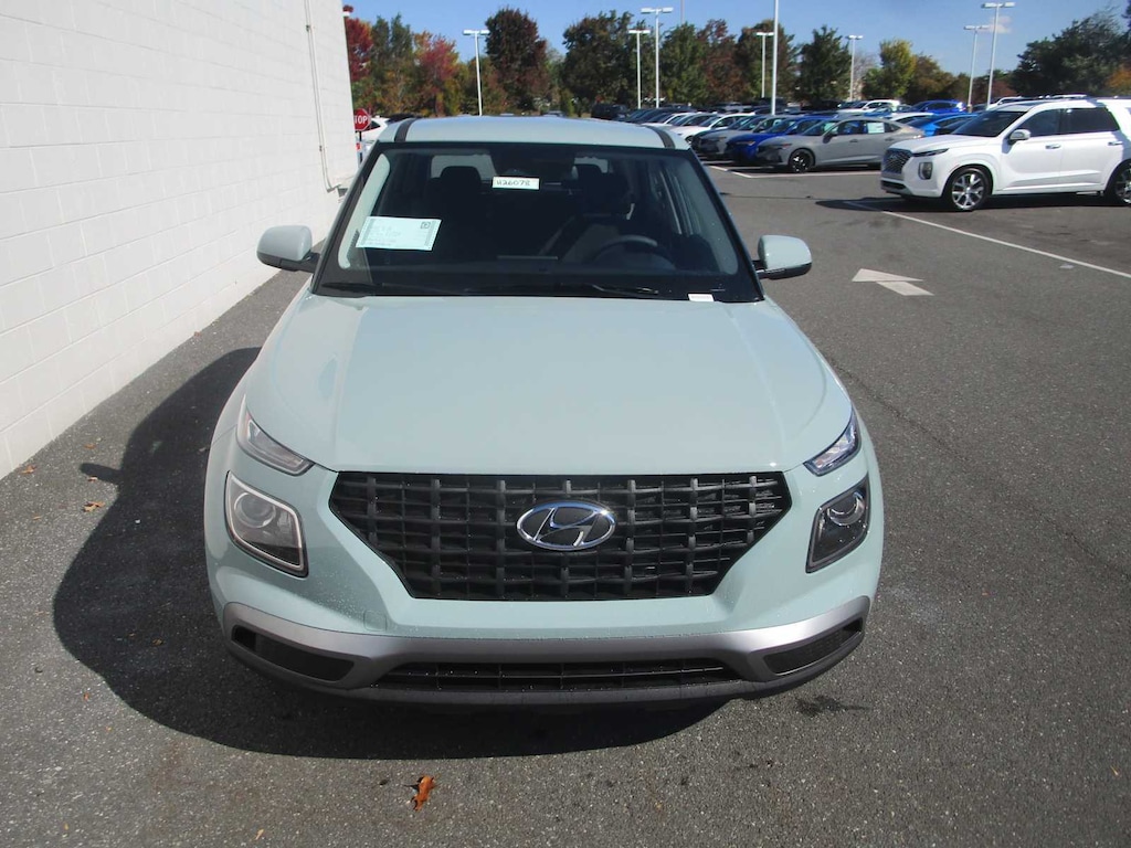 New 2026 Hyundai Venue SE SUV