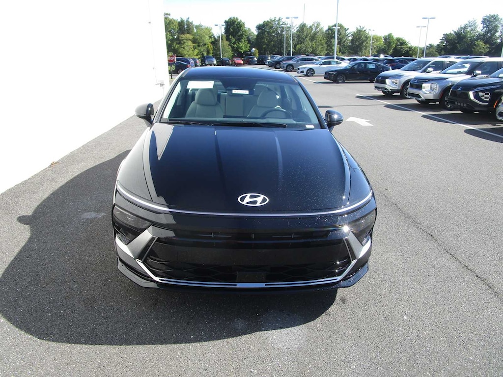 Used 2025 Hyundai Sonata SEL Sedan
