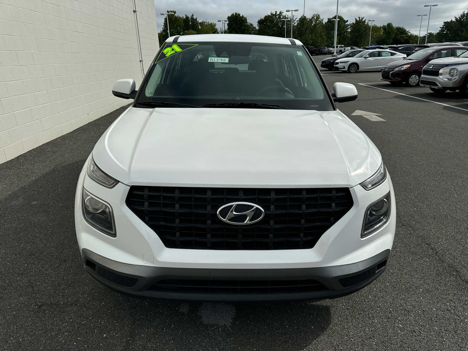 Used 2021 Hyundai Venue SE with VIN KMHRB8A33MU066559 for sale in New Castle, DE