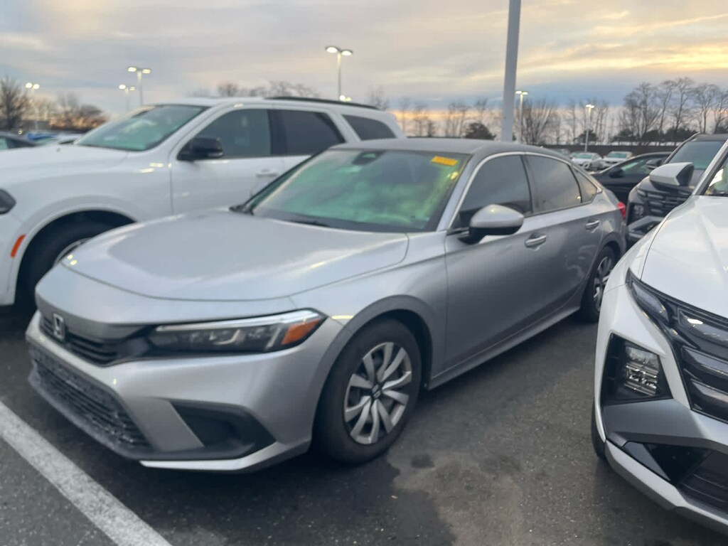 Used 2022 Honda Civic LX Sedan