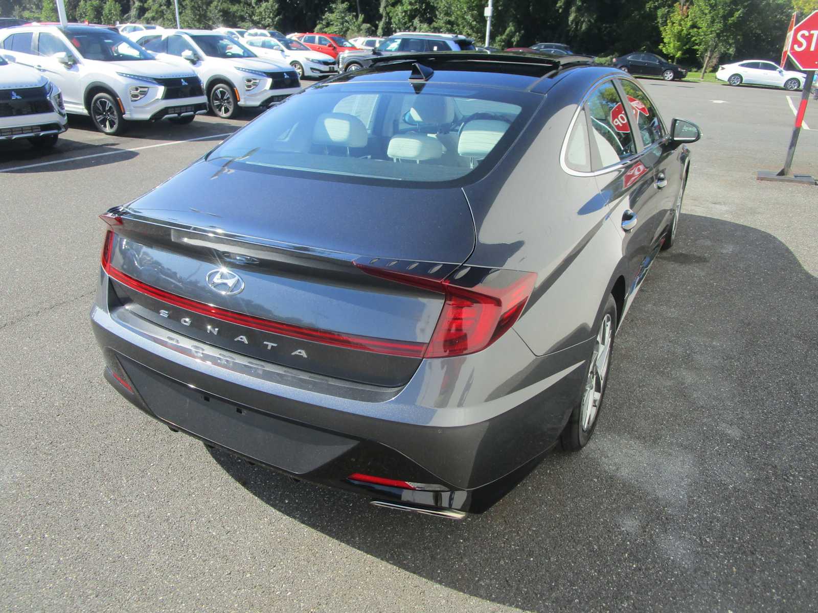 2023 Hyundai Sonata SEL photo 4