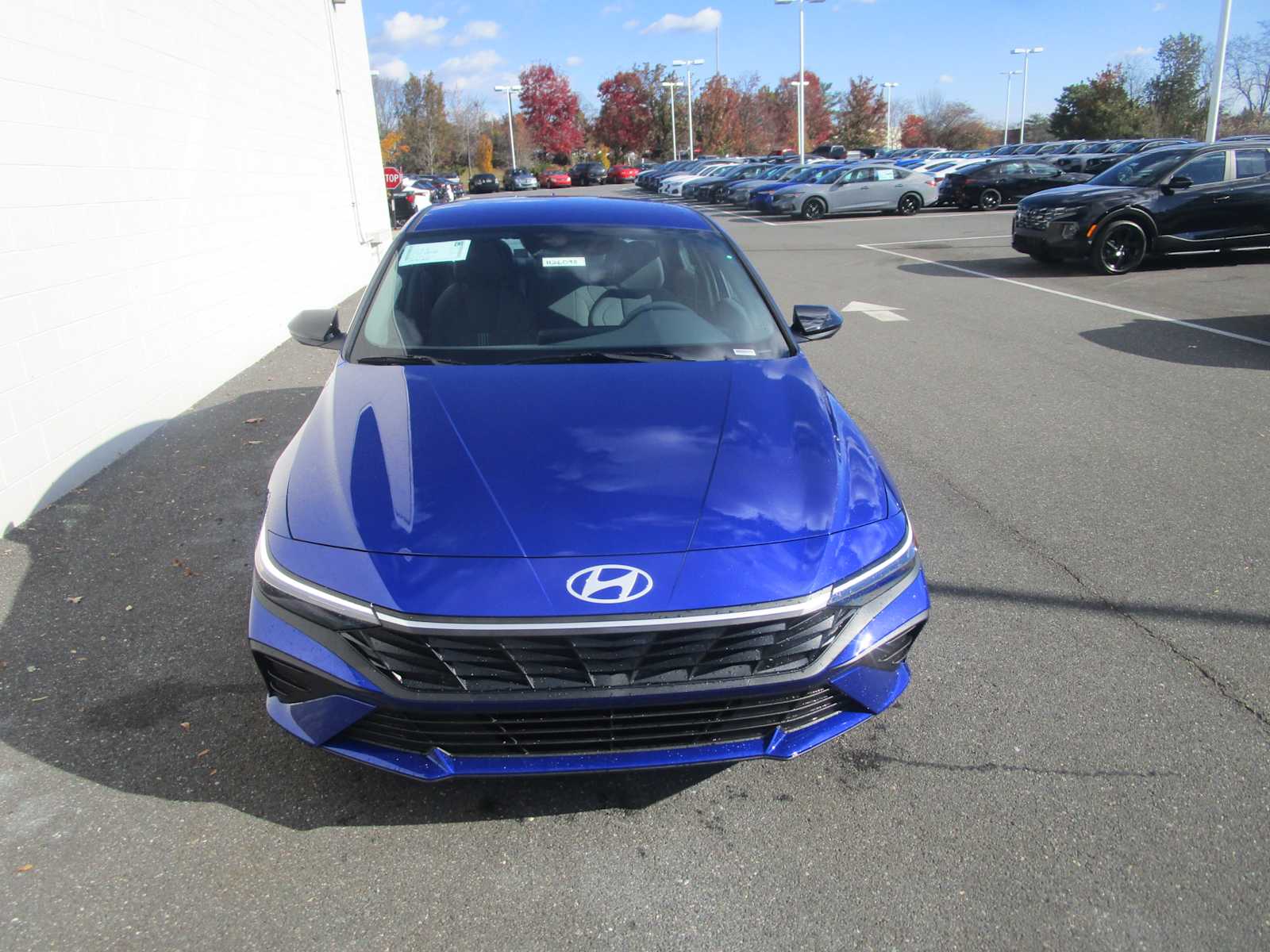 2026 Hyundai Elantra SEL Sport photo 2