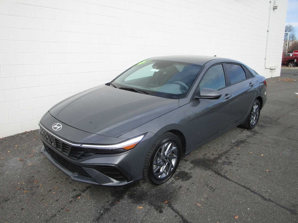 Certified 2024 Hyundai Elantra SEL Sedan