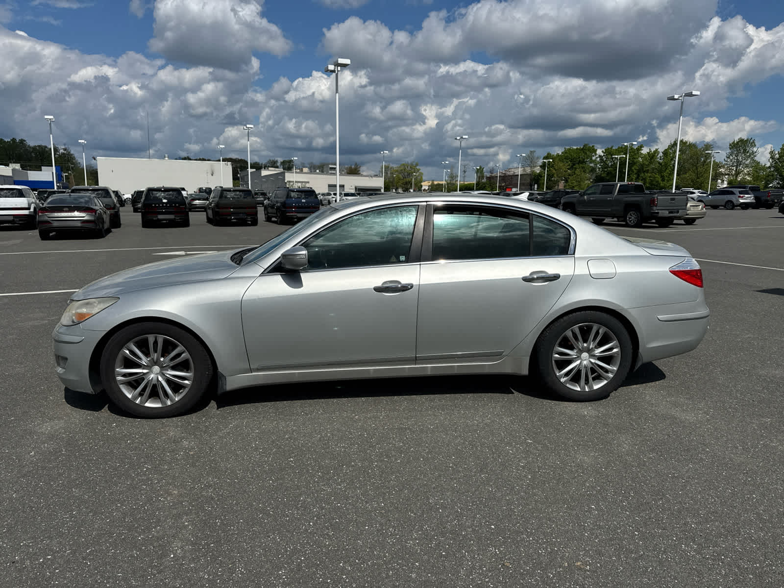 2011 Hyundai Genesis 4.6