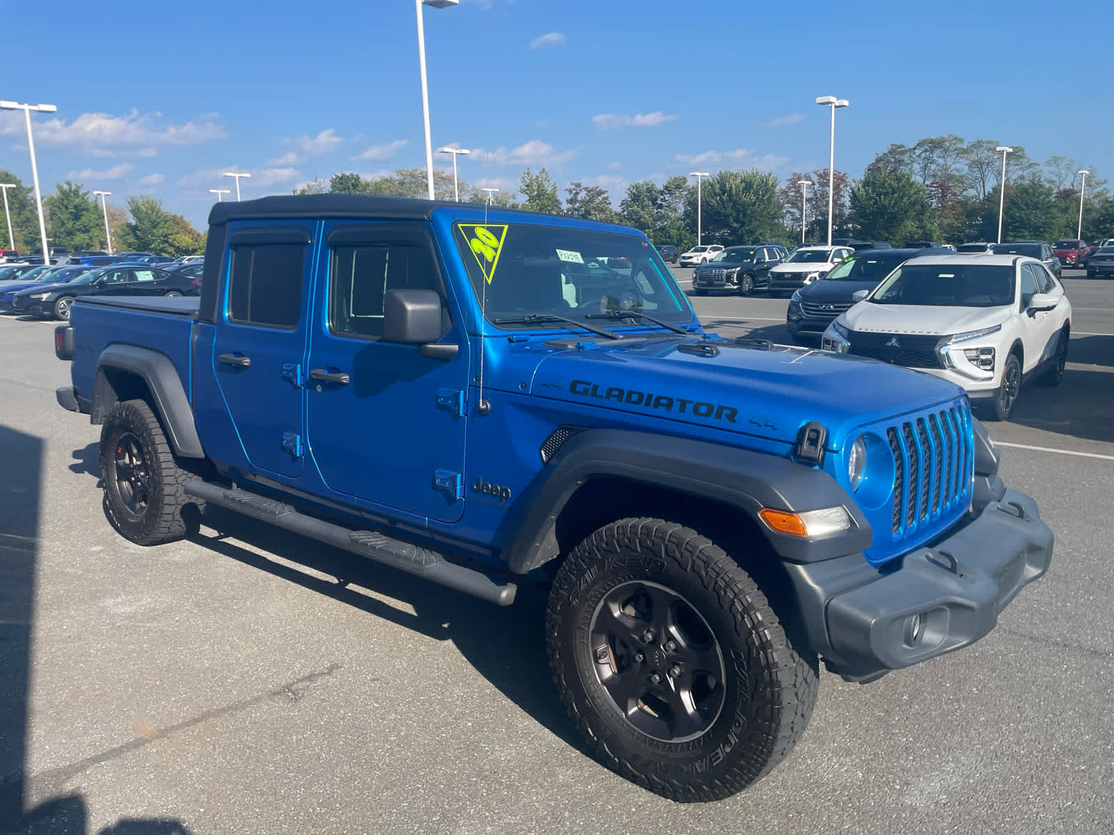 2020 Jeep Gladiator Sport photo 3