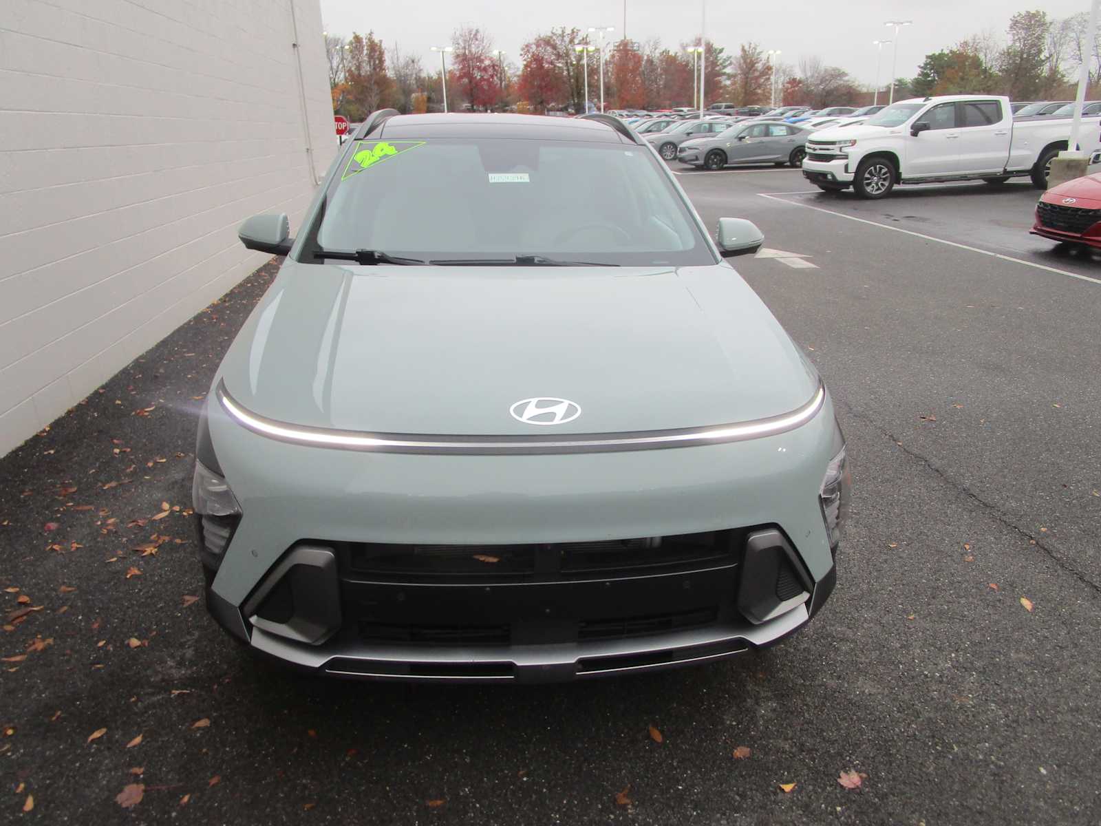 2024 Hyundai Kona Limited photo 2