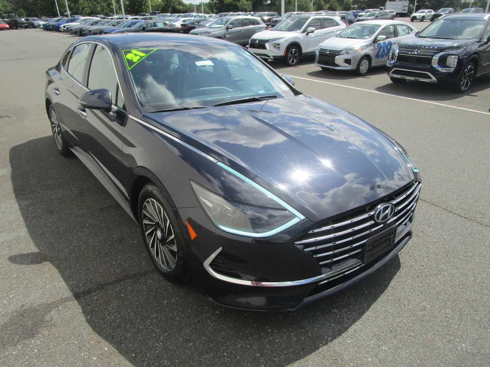 2021 Hyundai Sonata Hybrid Limited photo 3