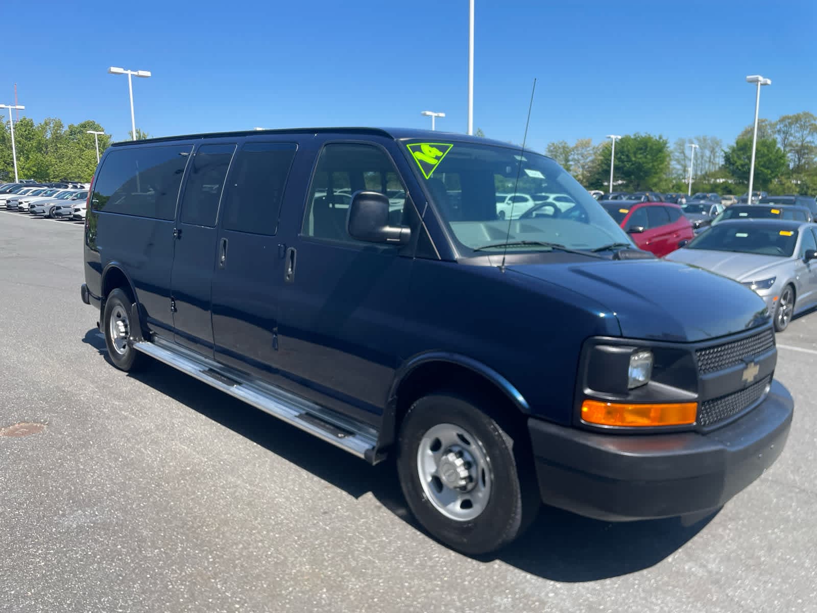 2014 Chevrolet Express Passenger LS