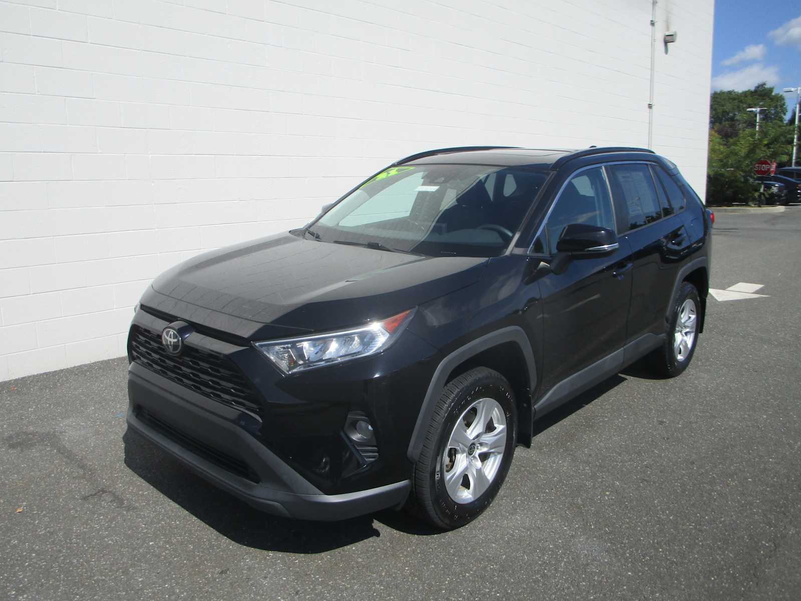 2021 Toyota RAV4 XLE SUV