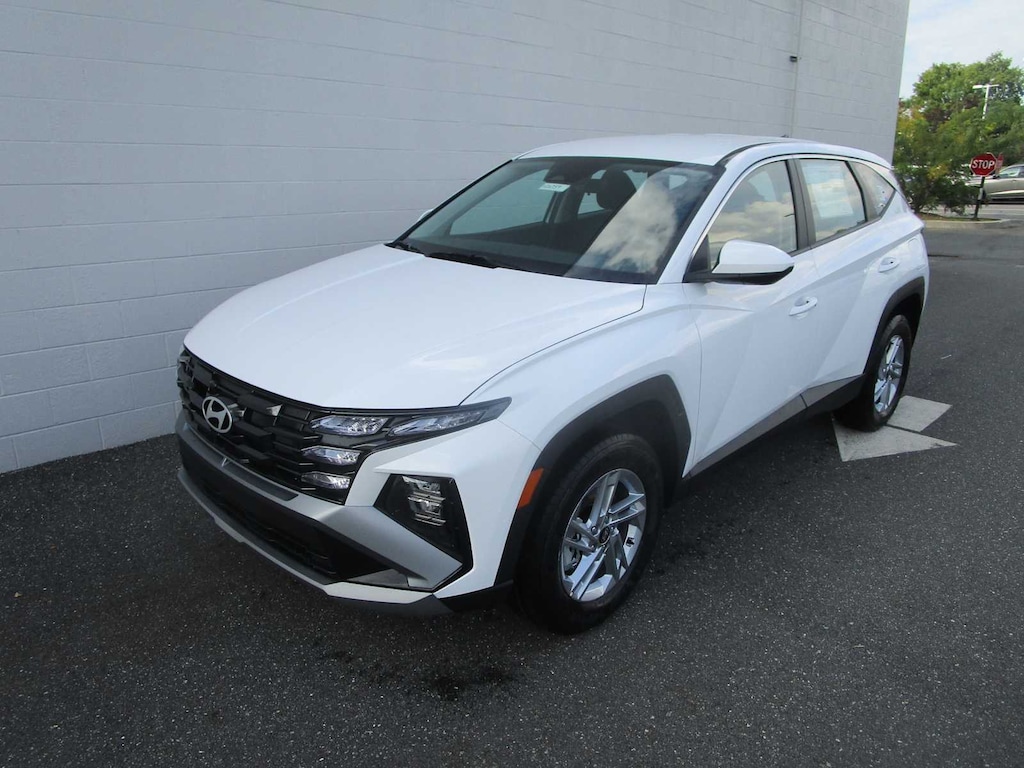 New 2026 Hyundai Tucson SE AWD SUV