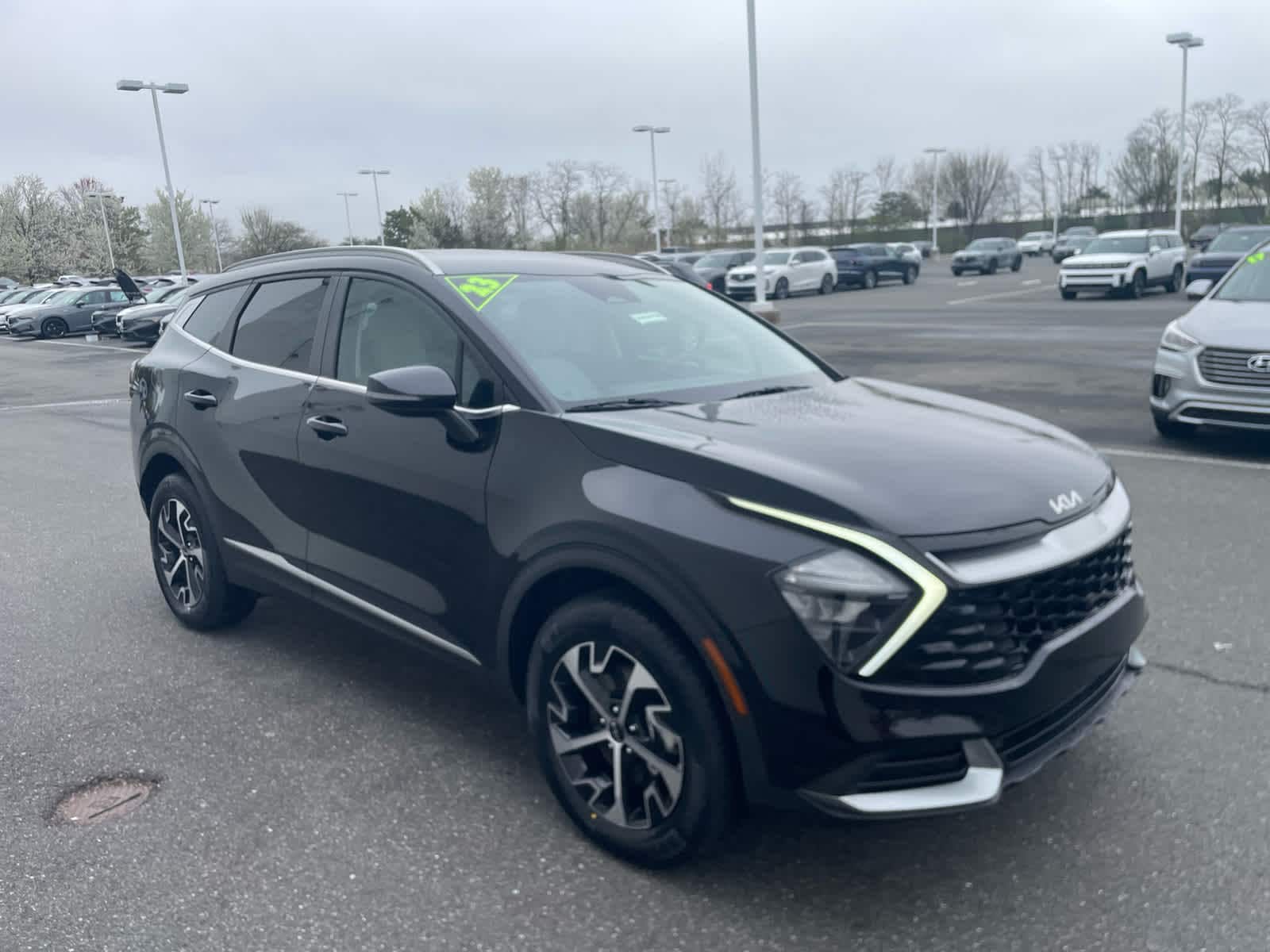 View vehicle photo 3