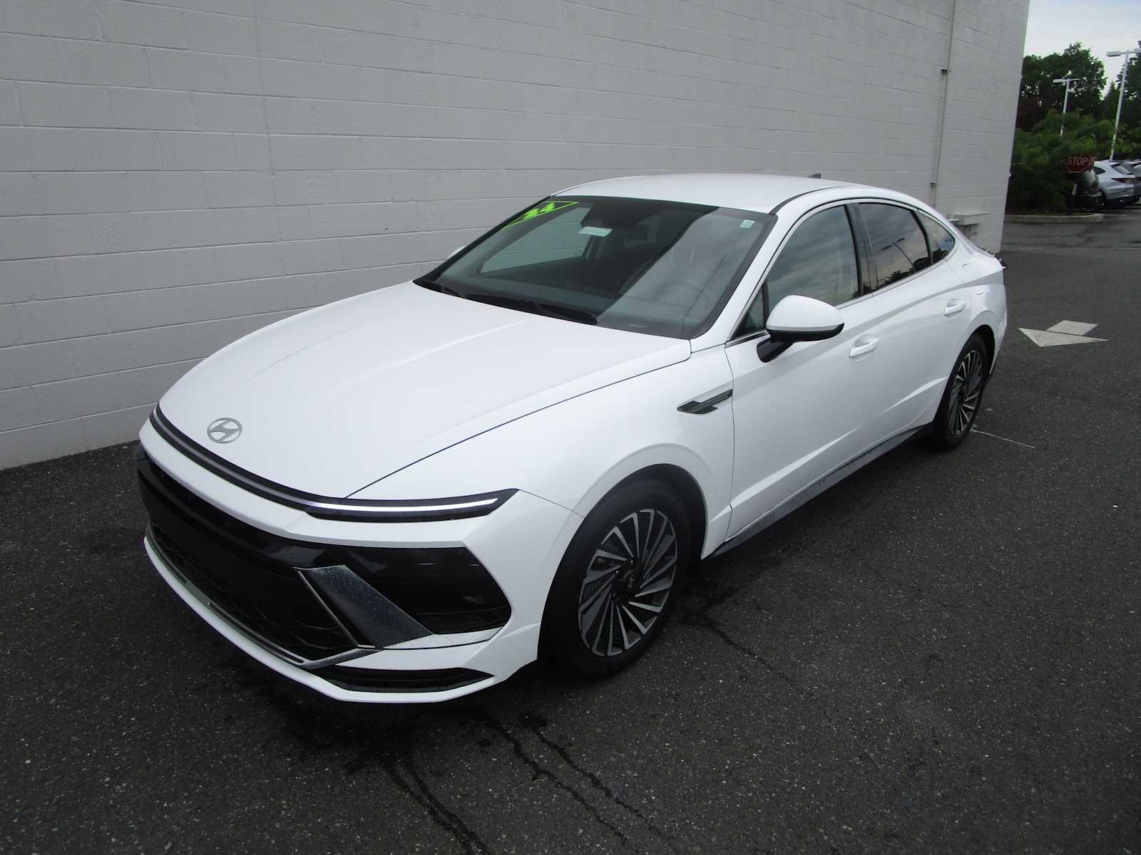 2024 Hyundai Sonata SEL's photo
