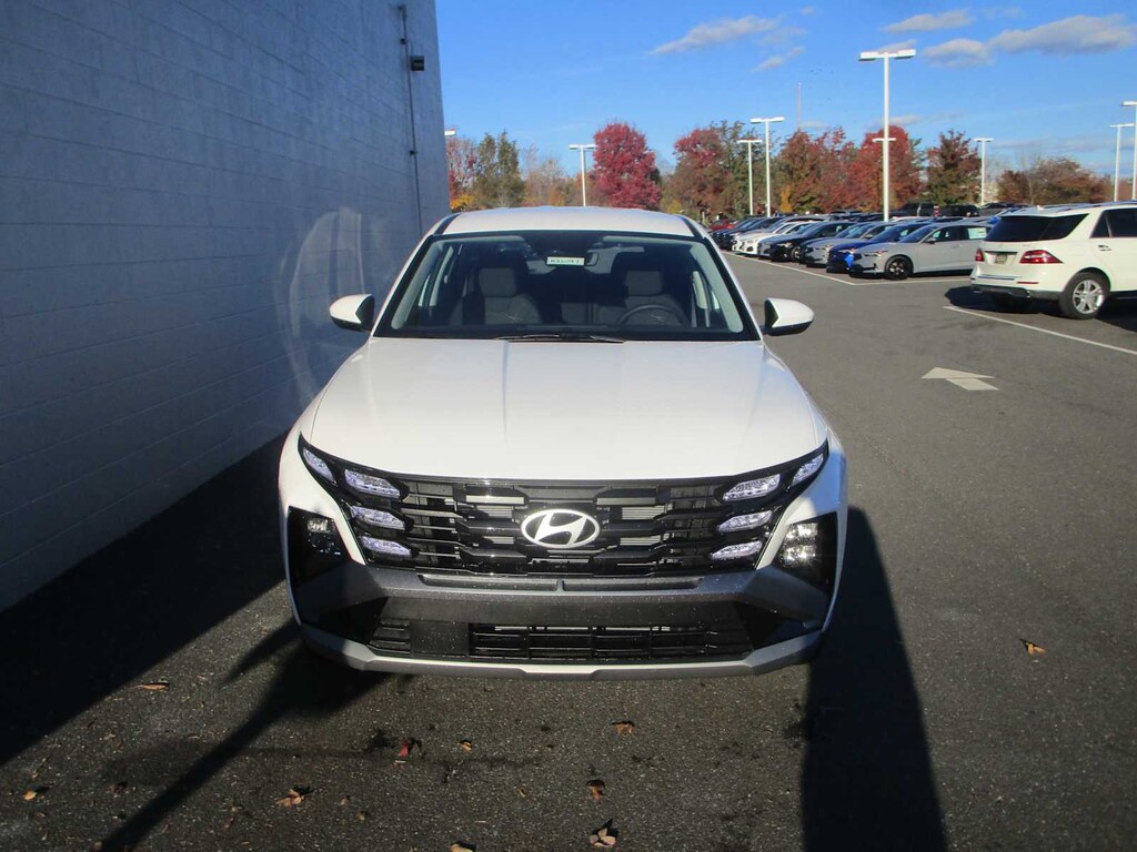 New 2026 Hyundai Tucson SE AWD SUV