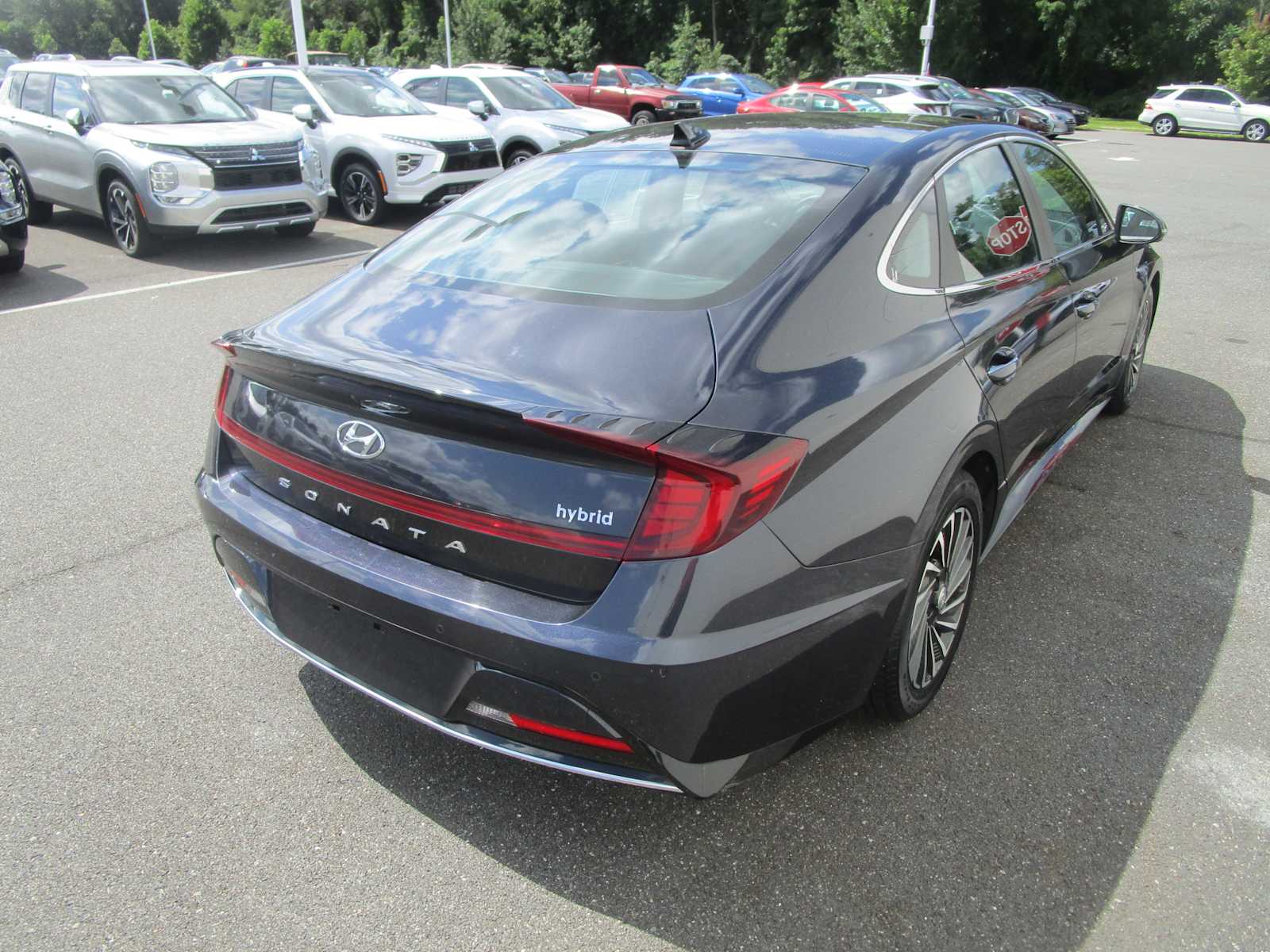 2021 Hyundai Sonata Hybrid Limited photo 4