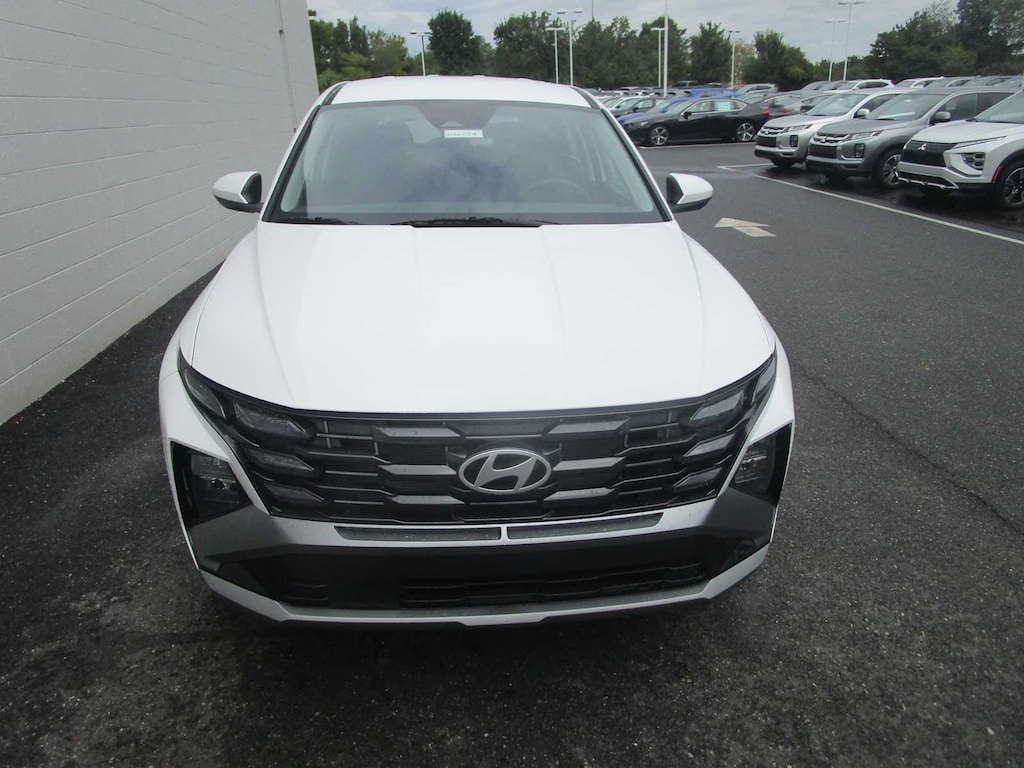New 2026 Hyundai Tucson SE AWD SUV