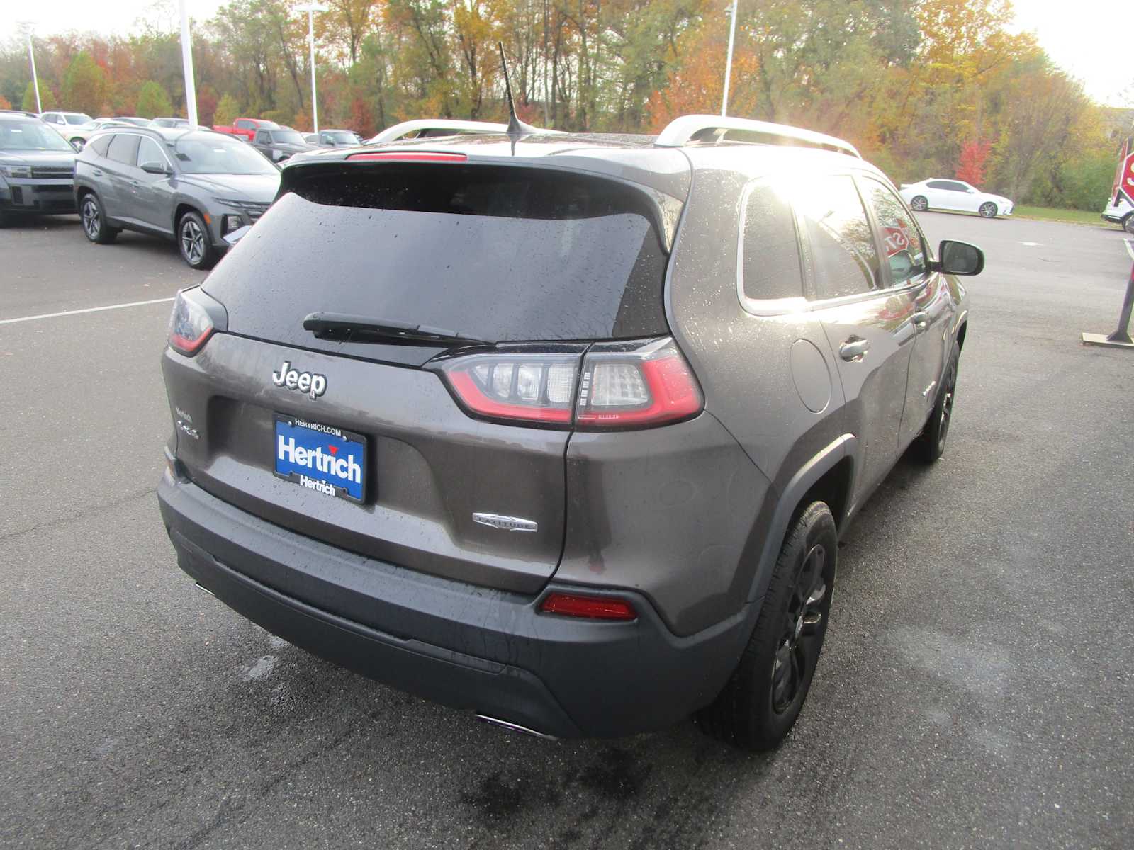 2019 Jeep Cherokee Latitude photo 4