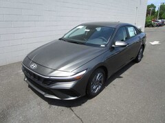 2025 Hyundai Elantra Hybrid Blue SULEV SDN Sedan