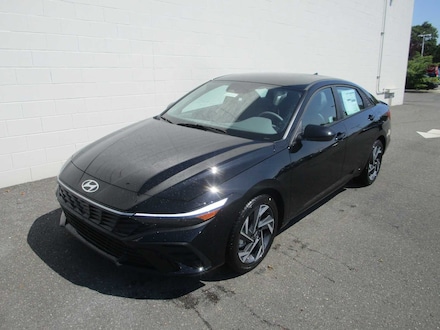 2025 Hyundai Elantra SEL Sport SULEV SDN Sedan