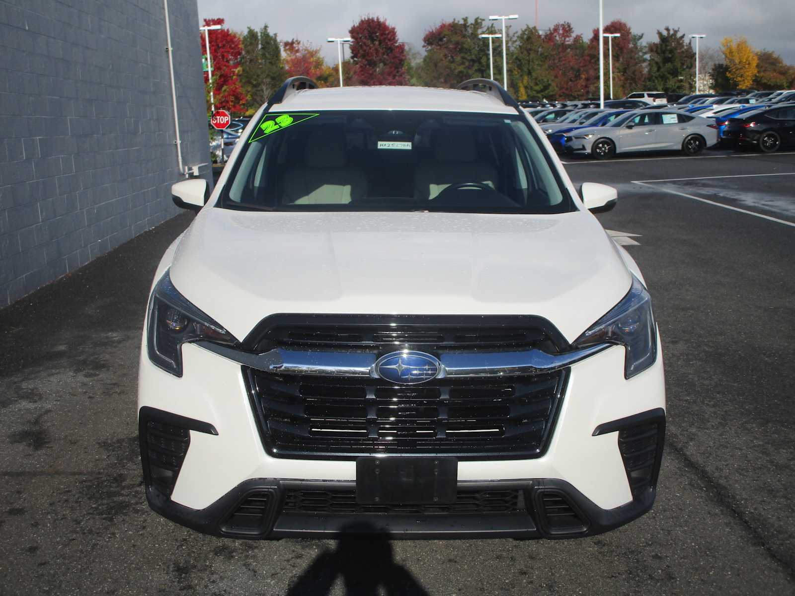 2023 Subaru Ascent Premium photo 2