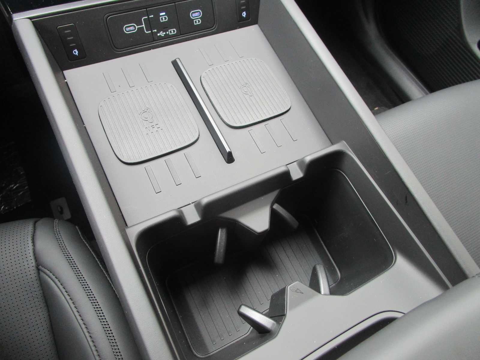 2026 Hyundai Santa Fe Calligraphy - Photo 22