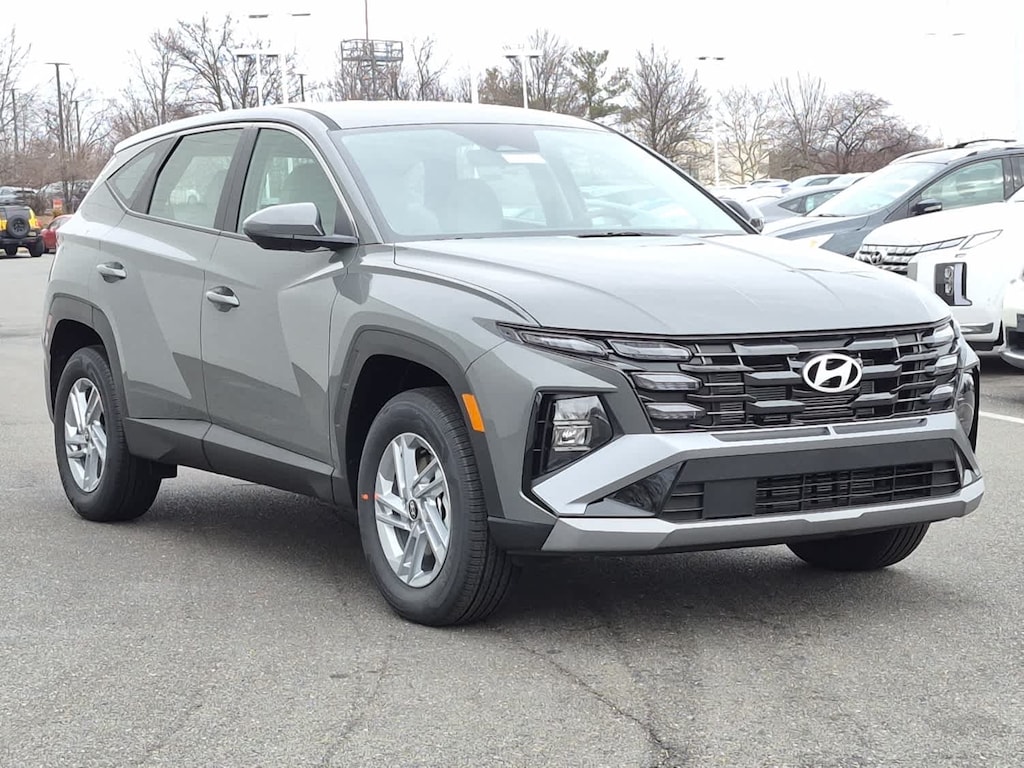 New 2026 Hyundai Tucson SE AWD SUV