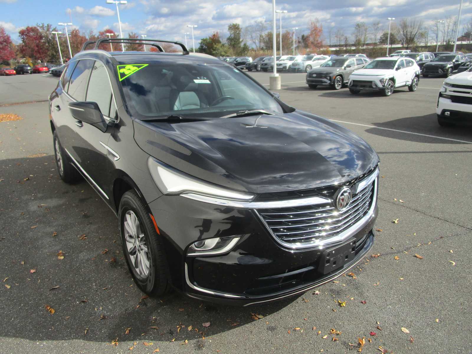 2022 Buick Enclave Essence photo 2