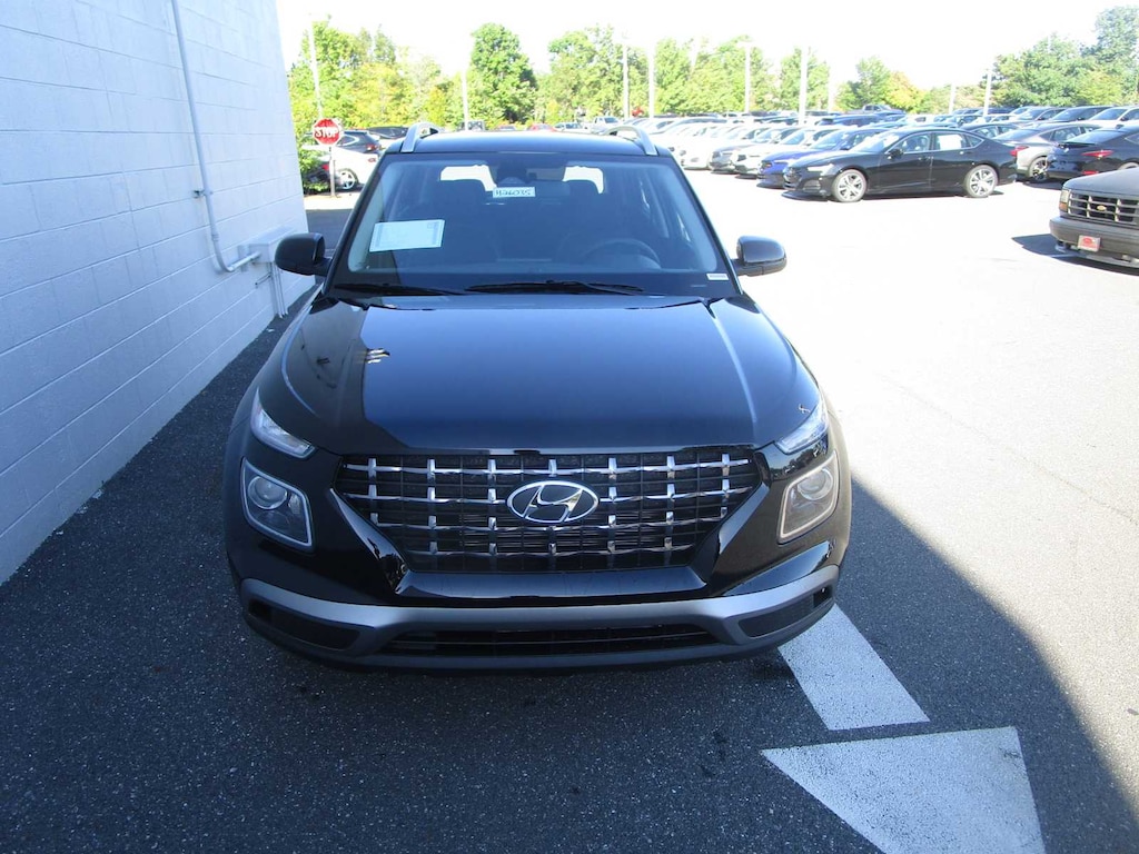 New 2026 Hyundai Venue SEL SUV