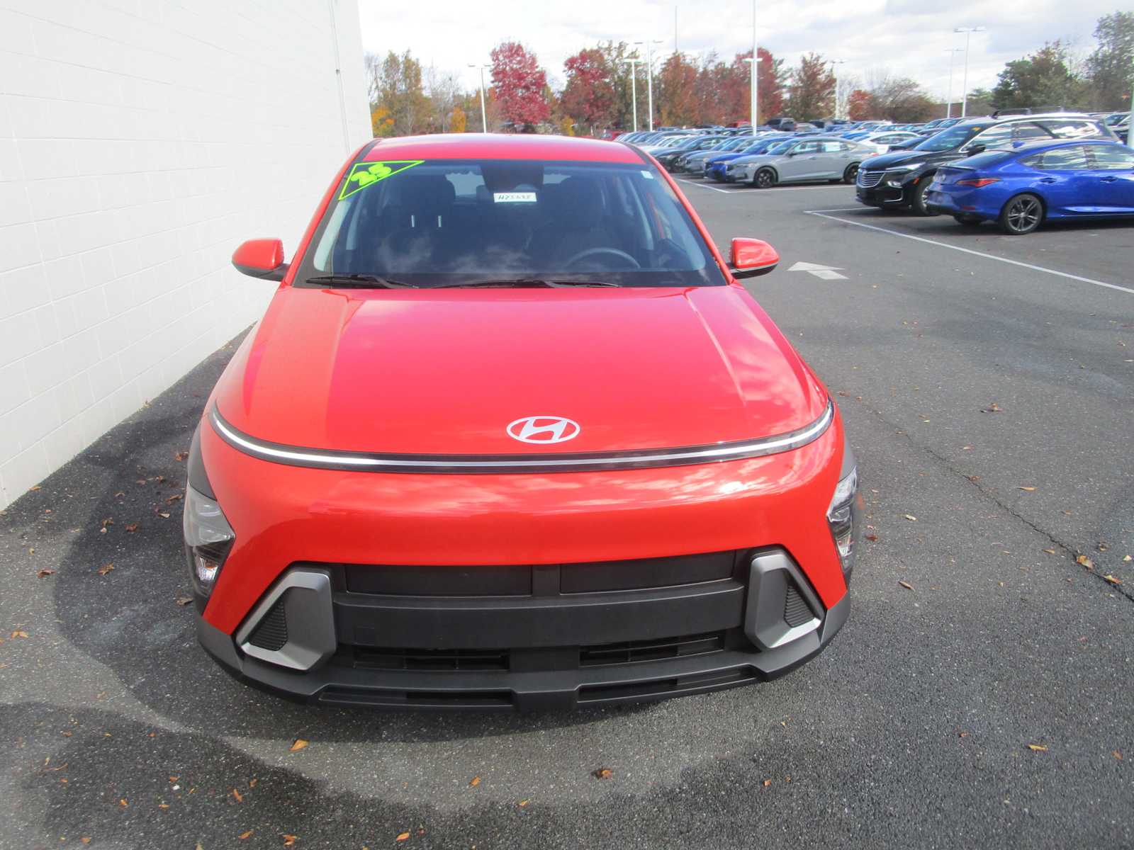 2025 Hyundai Kona SE photo 2
